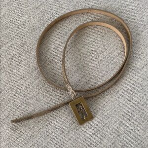 Hyde Collection Skinny Leather Belt